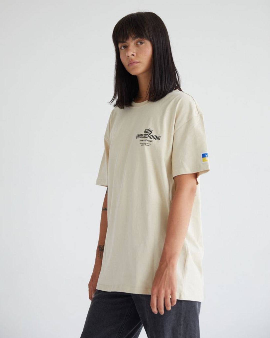 OVERSIZE T-SHIRT - ARMY OF LOVE