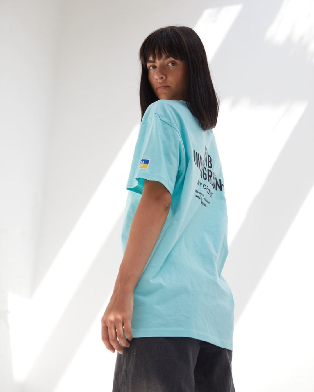 OVERSIZE T-SHIRT - ARMY OF LOVE