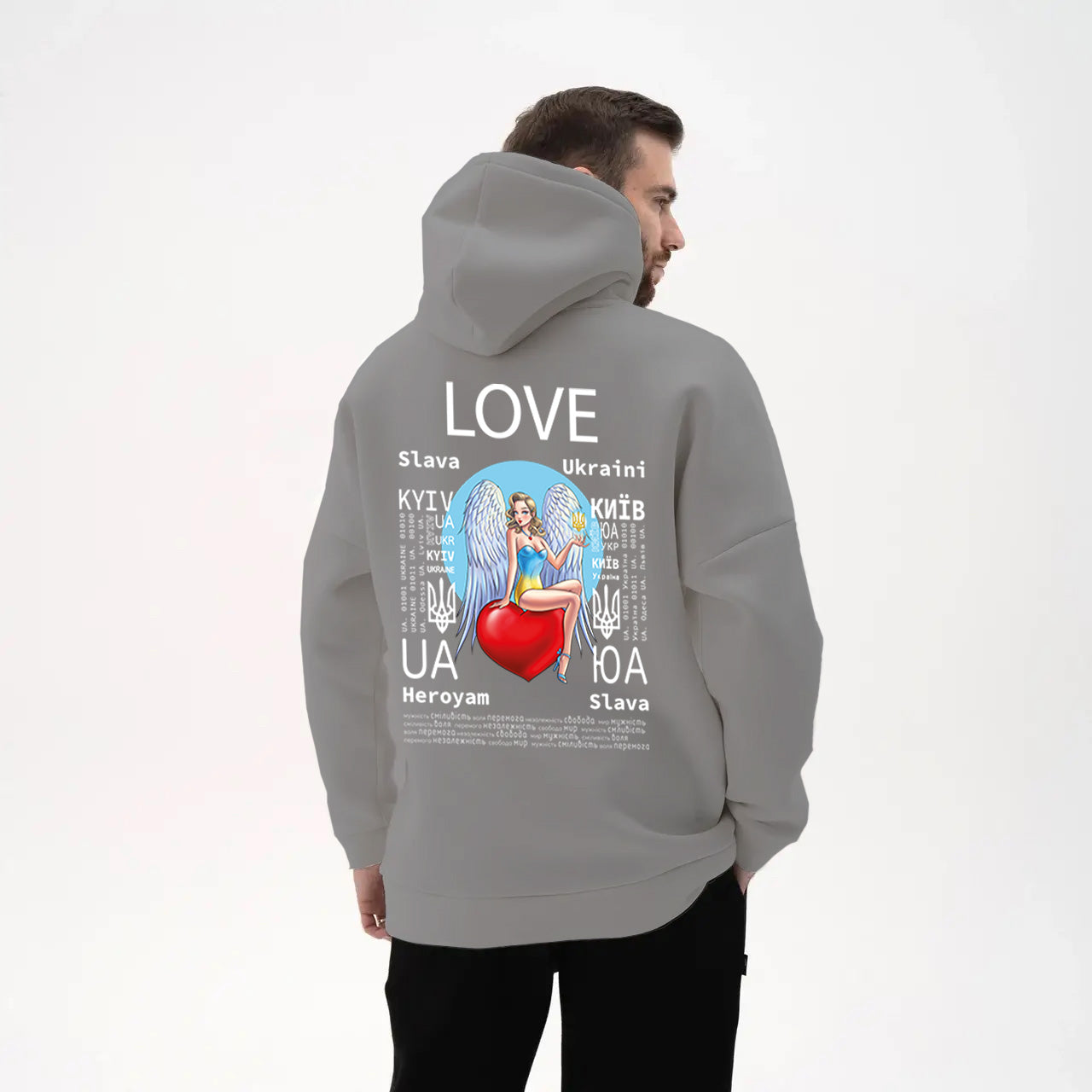 ХУДІ - ЛЮБОВ - ЛЮБОВ